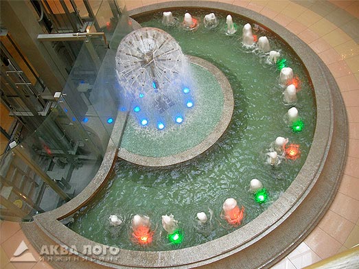 Светомузыкальный фонтан в торговом комплексе